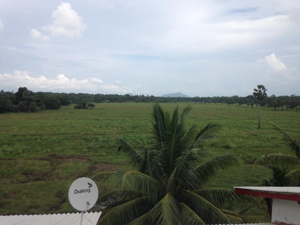 Hotel Serene View Tourist Rest Anuradhapura Esterno foto