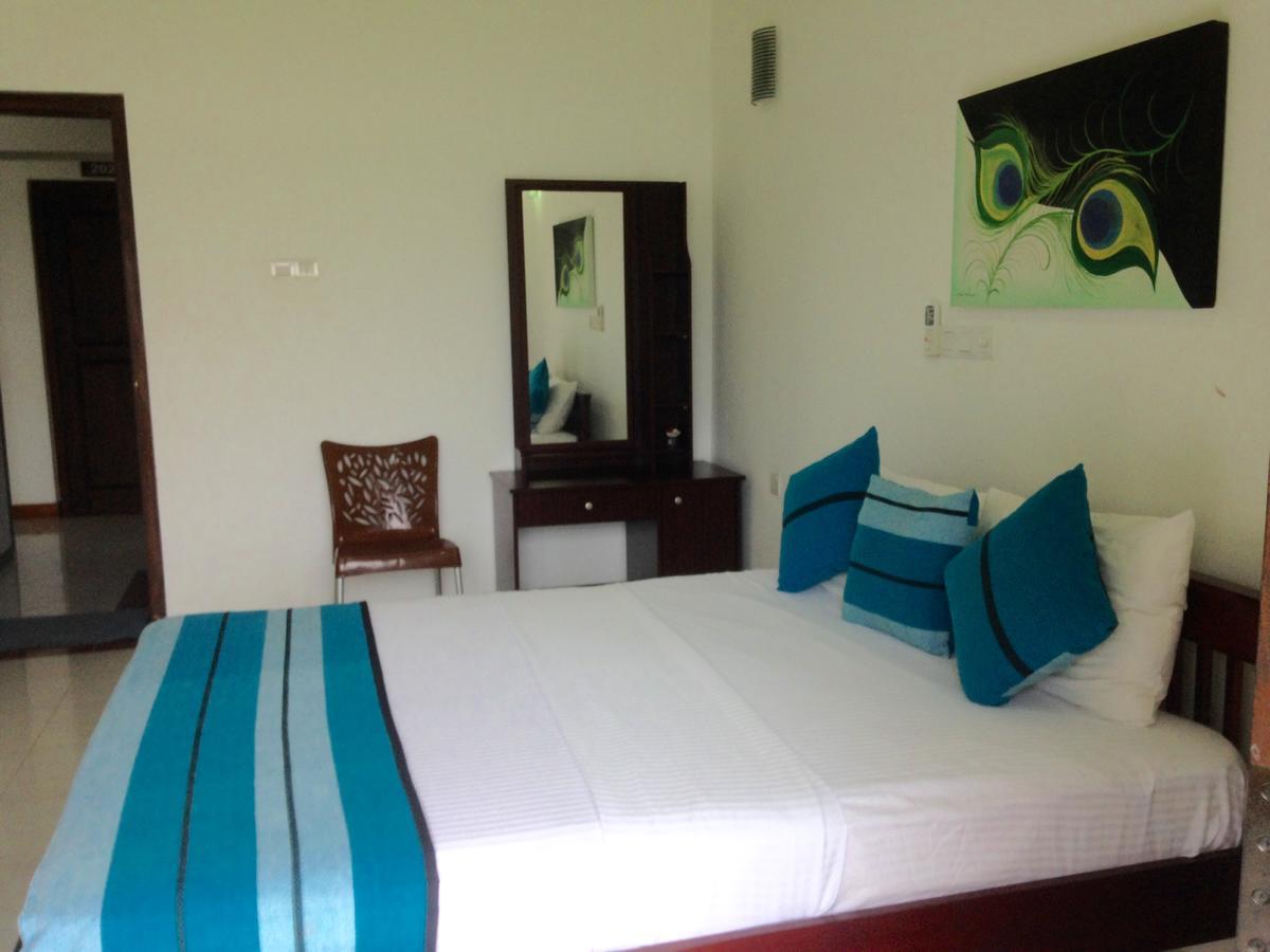 Hotel Serene View Tourist Rest Anuradhapura Esterno foto